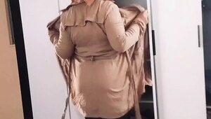 Yan komşumuzun kızını seks sarhoşu yaptım